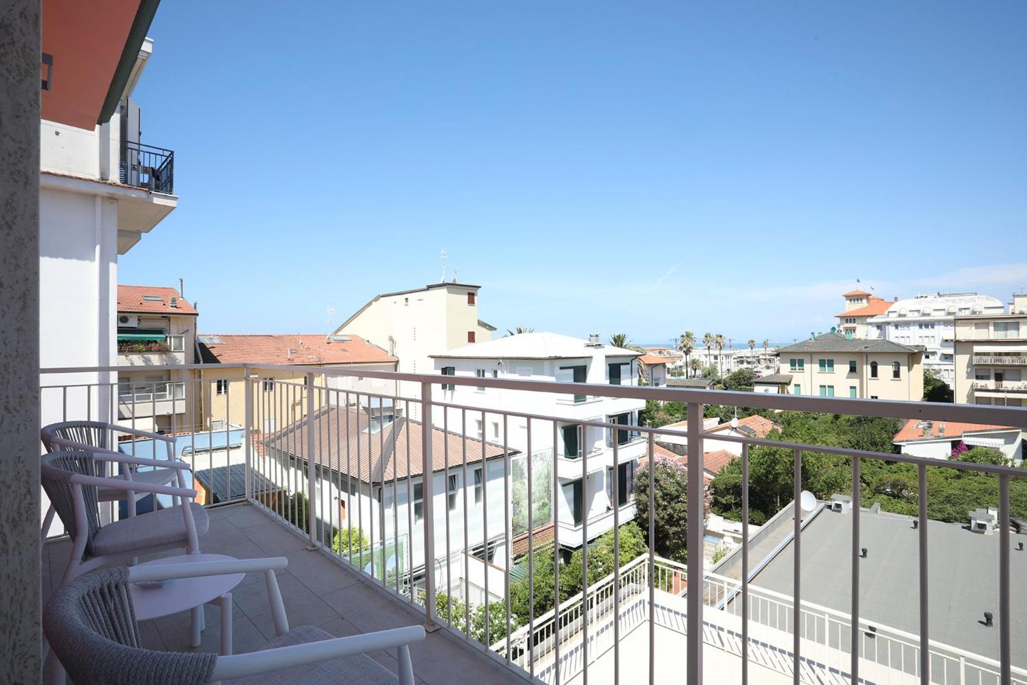 Hotel Katy Viareggio Kültér fotó